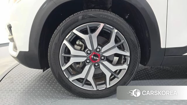 Kia Seltos id 4763989 из Кореи 28