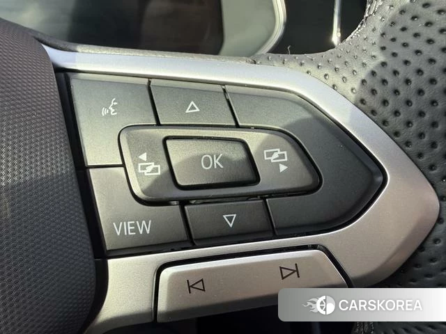 Volkswagen Passat id 4215007 из Китая 14