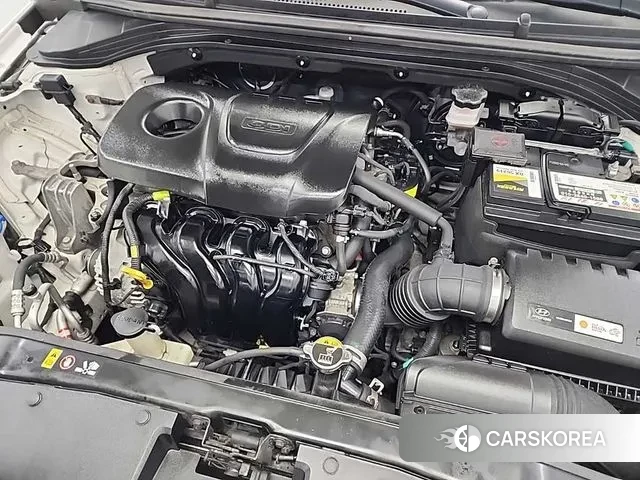 Hyundai Avante AD id 3375182 из Кореи 13