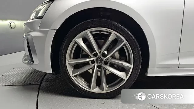 Audi A5 (F5) id 3192508 из Кореи 15