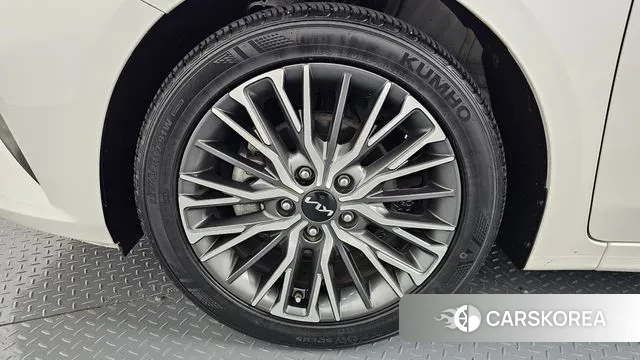 Kia The New K3 2nd generation id 3645129 из Кореи 15