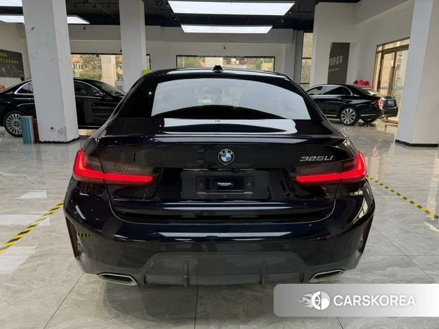 BMW 3 series 2023 Черный из Китая, фото 6