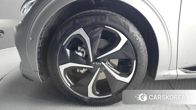 Kia EV6 id 3897633 из Кореи 15