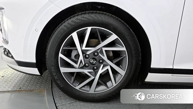 Hyundai Grandeur Hybrid (GN7) id 3883022 из Кореи 15