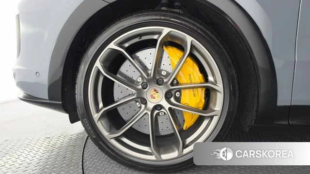 Porsche Cayenne (PO536) id 4361489 из Кореи 30