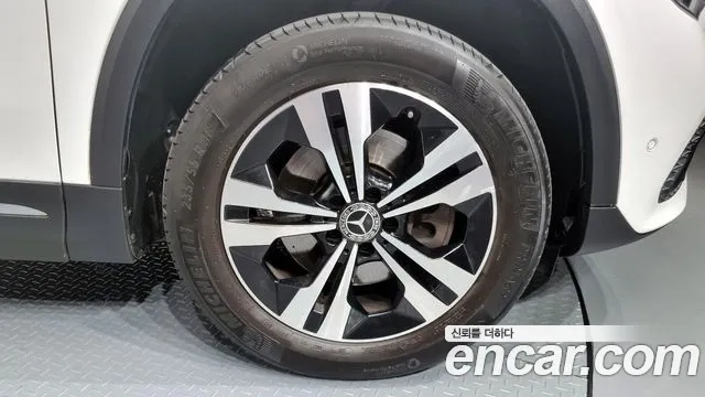 Mercedes-Benz GLA - Class H247 id 2859339 из Кореи 15