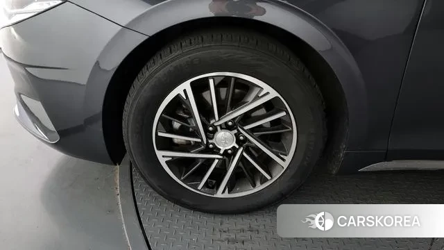 Hyundai The New Grandeur IG id 2959642 из Кореи 15