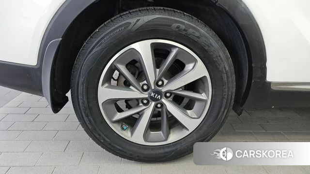 Kia The New Sorento id 4471459 из Кореи 26
