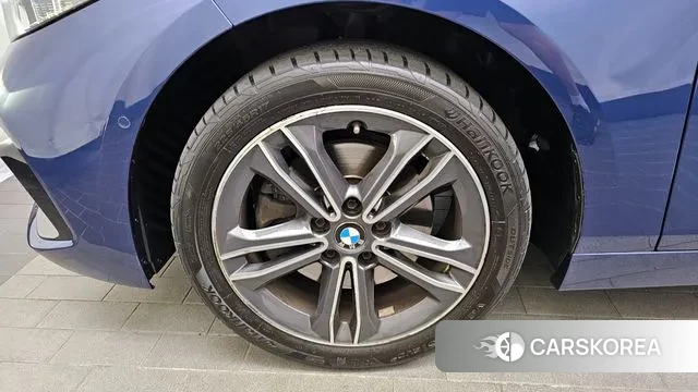 BMW 1 Series (F40) id 3012676 из Кореи 15