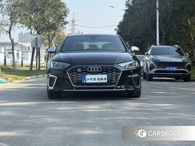 Audi S4 2021 Черный из Китая, фото 5