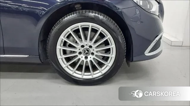 Mercedes-Benz E-Class W213 id 3026806 из Кореи 12