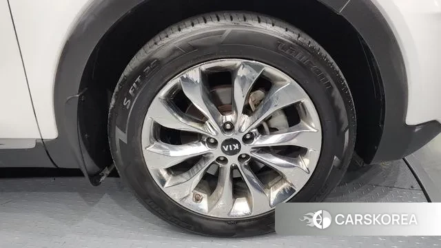 Kia The New Sorento id 3460117 из Кореи 15