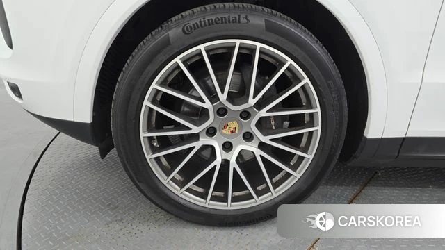 Porsche Cayenne (PO536) id 4585102 из Кореи 31