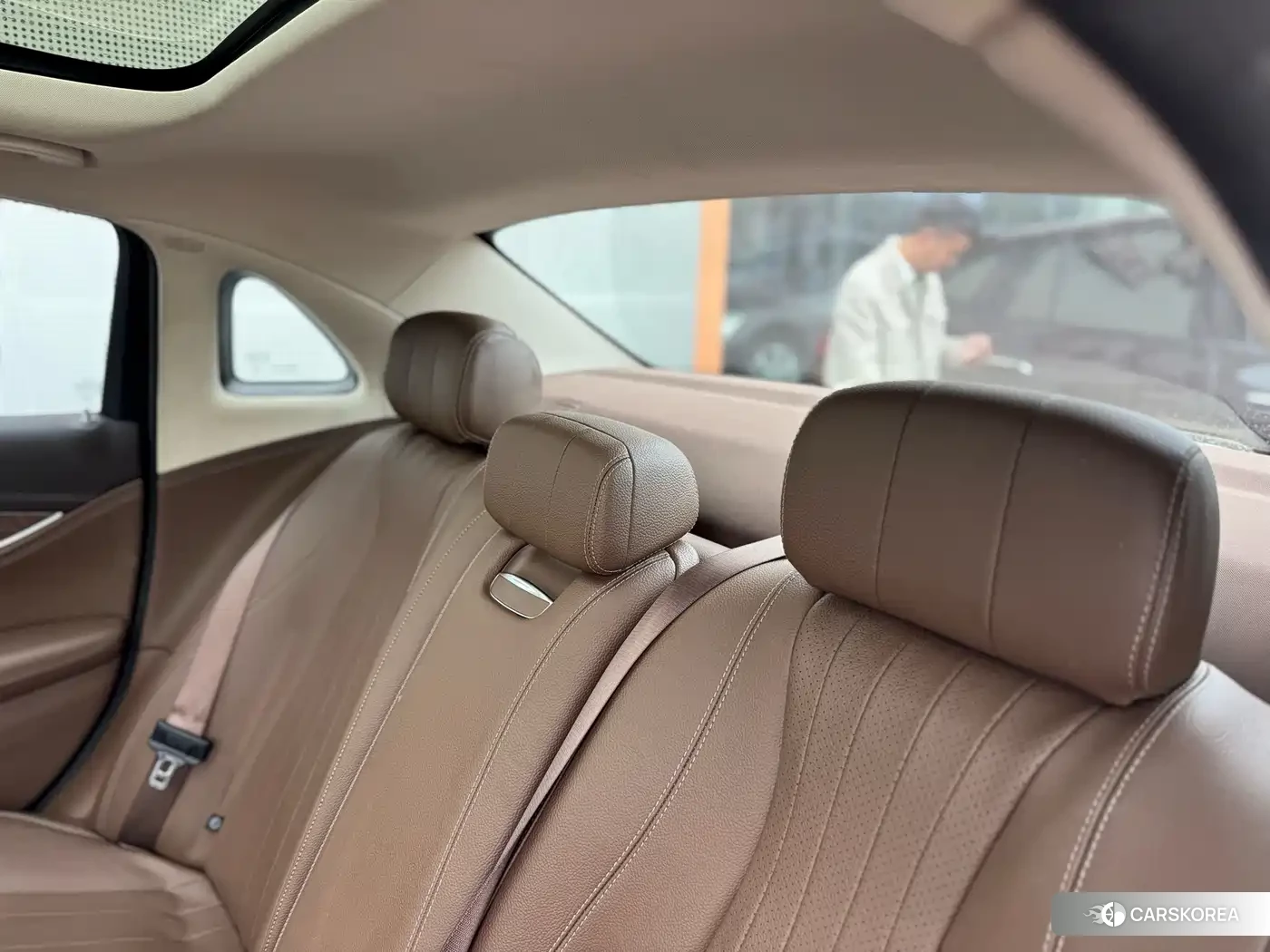 Mercedes-Benz E-Class id 4577598 из Китая 48