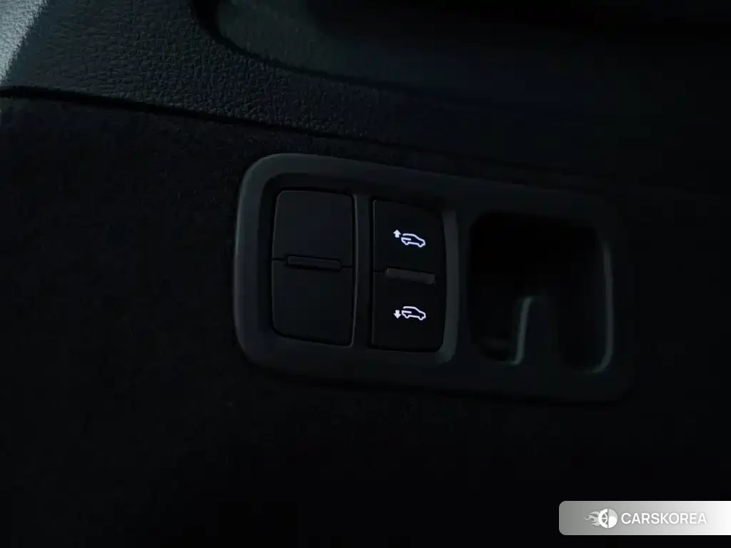 Audi SQ7 id 4601742 из Китая 51