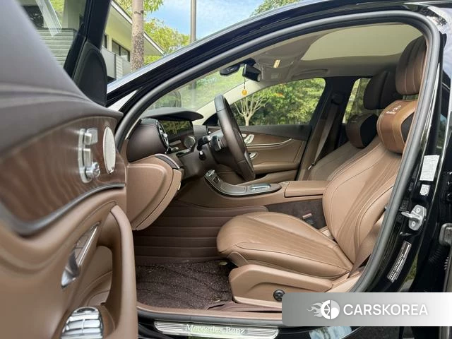 Mercedes-Benz E-class id 4314426 из Китая 52