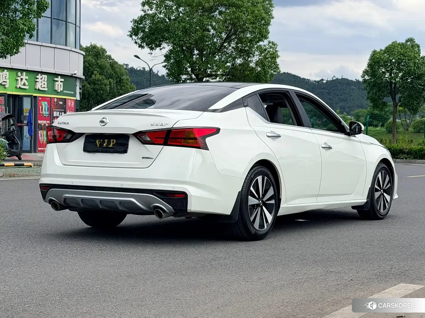 Nissan Altima id 4548157 из Китая 11