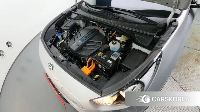 Kia Niro EV id 3054438 из Кореи 16