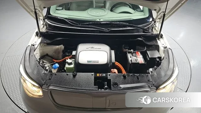 Kia Soul EV id 3386170 из Кореи 16