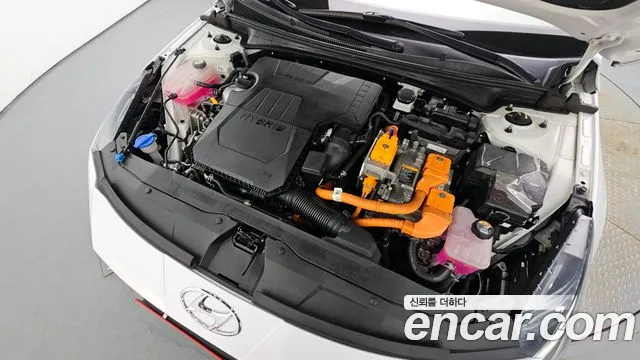 Hyundai Avante Hybrid (CN7) id 2712002 из Кореи 16