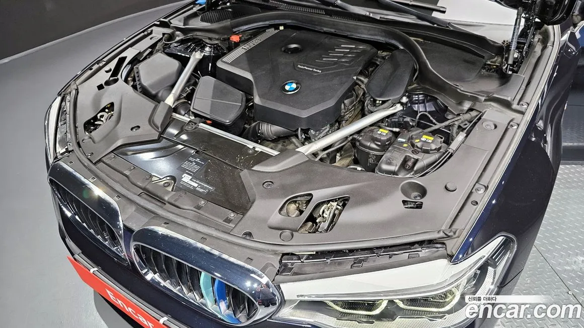 BMW 5 Series (G30) id 2045310 из Кореи 16