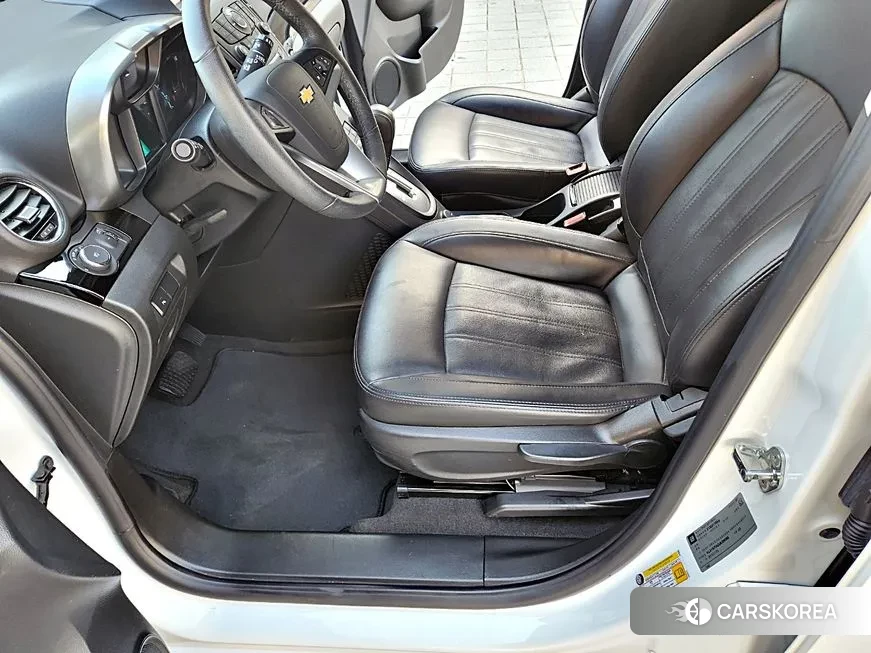 Chevrolet (GM Daewoo) Orlando id 2031772 из Кореи 8