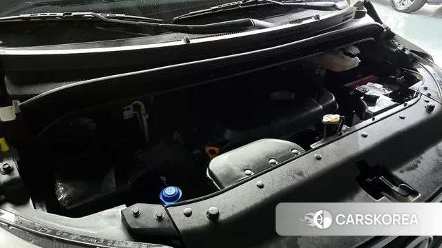 Hyundai The New Grand Starex id 3198290 из Кореи 16