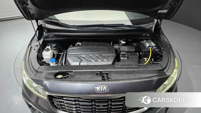 Kia The New Carnival id 4850132 из Кореи 16
