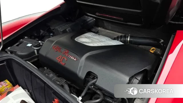 Alfa Romeo 4C id 3454941 из Кореи 16