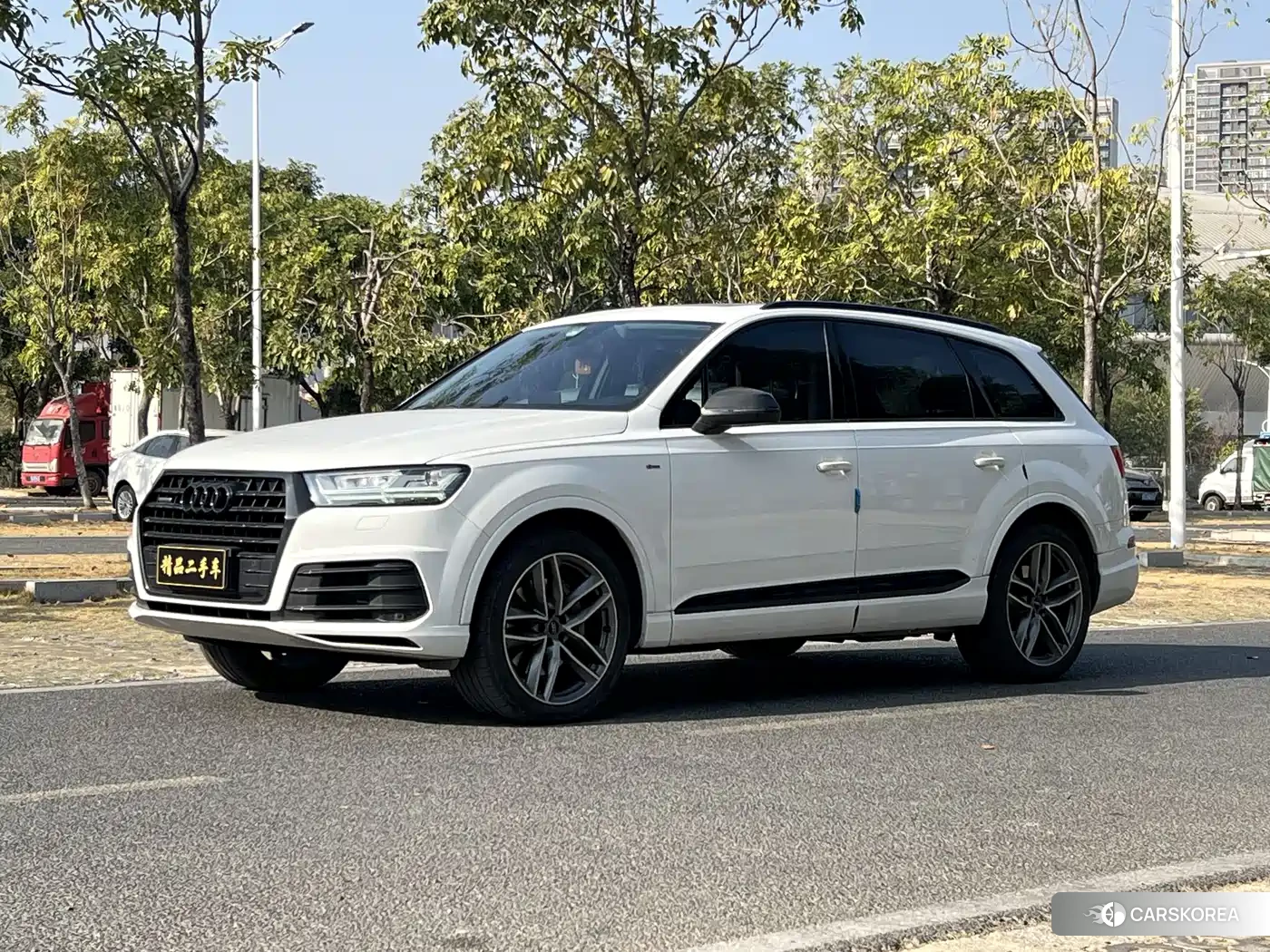 Audi Q7 id 4570783 из Китая 17