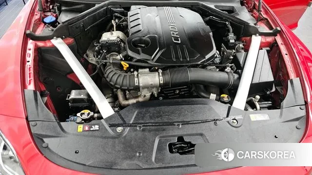 Kia Stinger id 3608221 из Кореи 16