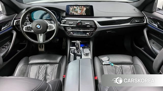 BMW 5 Series (G30) id 3893785 из Кореи 16