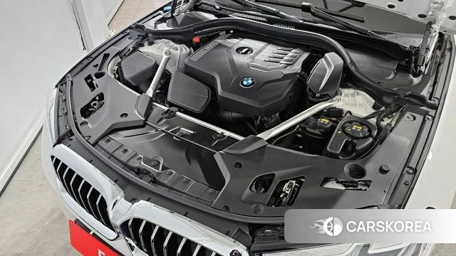 BMW 5 Series (G30) id 3806480 из Кореи 16