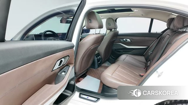 BMW 3 series id 4275818 из Китая 13