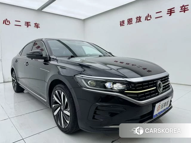 Volkswagen Passat 2022 Черный из Китая, фото 6