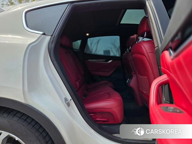 Maserati Levante id 4211923 из Китая 14