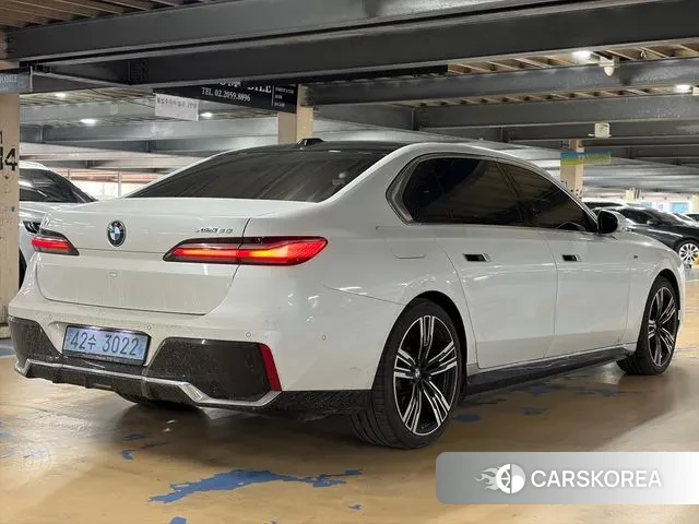 BMW i7 (G70) id 3570573 из Кореи 7