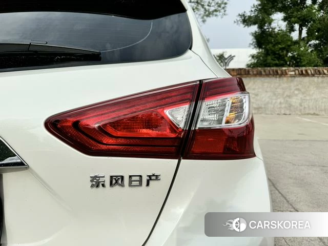 Nissan TIIDA id 4374455 из Китая 17