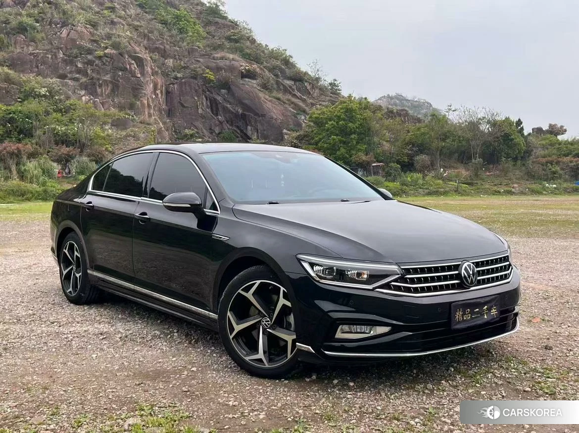 Volkswagen Magotan 2022 Черный из Китая, фото 6