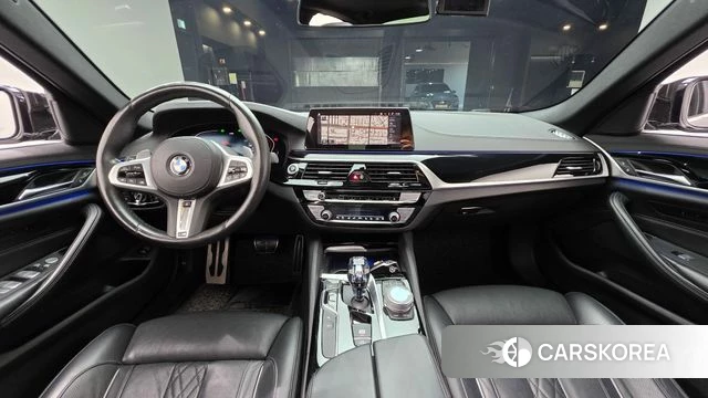 BMW 5 Series (G30) id 4551455 из Кореи 30