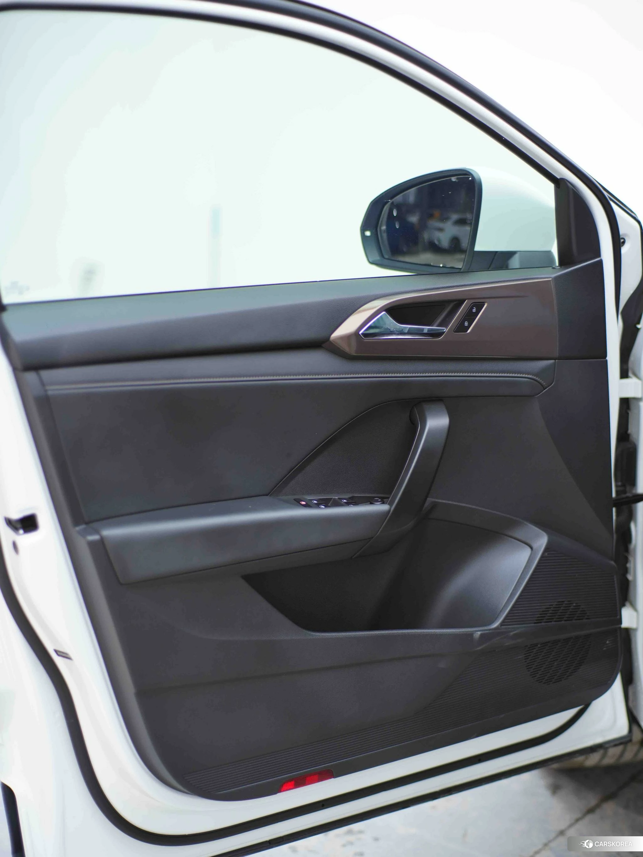 Volkswagen Tuyue id 4512794 из Китая 26