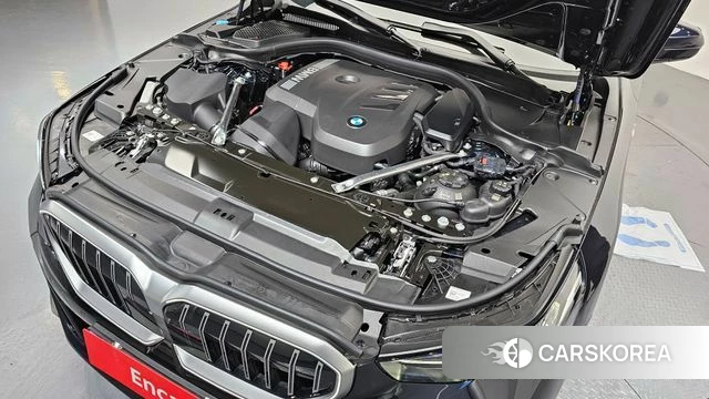 BMW 5 Series (G60) id 3952550 из Кореи 16