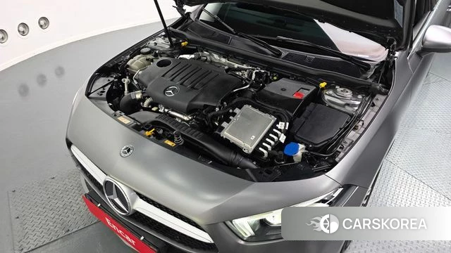 Mercedes-Benz A-Class W177 id 4550514 из Кореи 26