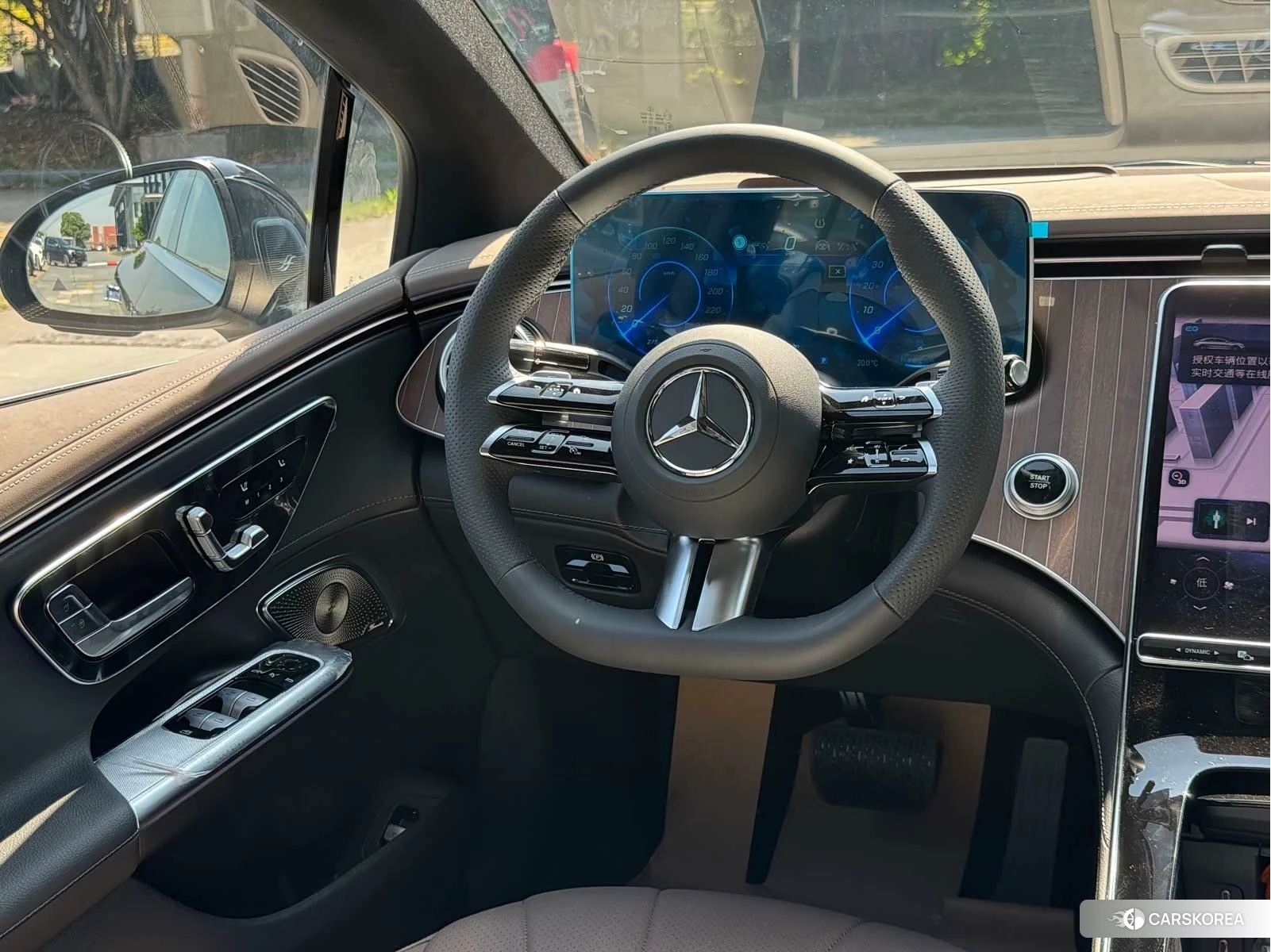 Mercedes-Benz EQE id 4487366 из Китая 12