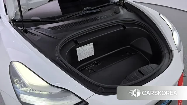 Tesla Model 3 id 3519917 из Кореи 16