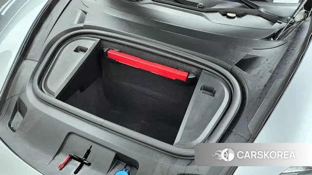 Porsche Taycan id 3438023 из Кореи 16