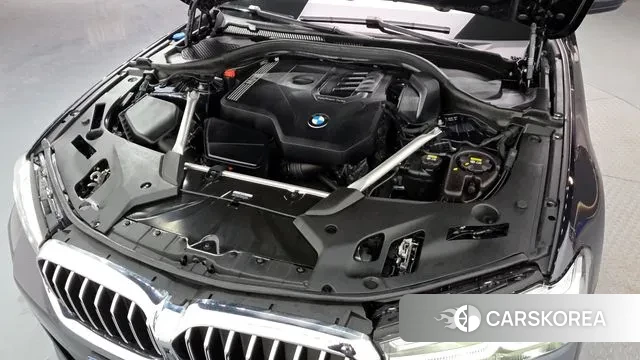 BMW 5 Series (G30) id 3411022 из Кореи 16