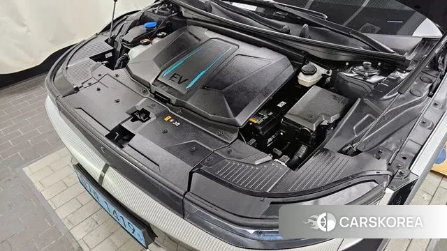 Hyundai Ionic 5 id 3524460 из Кореи 16