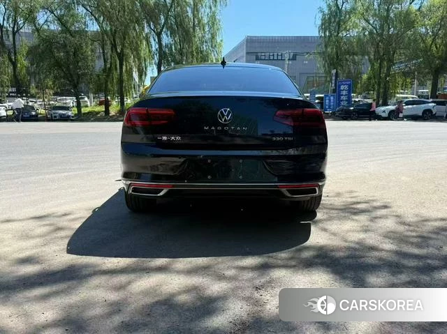Volkswagen Magotan 2022 Черный из Китая, фото 6