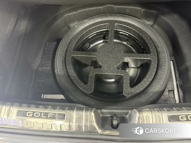 Volkswagen Golf id 4290869 из Китая 20